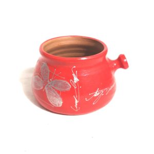 Vas din ceramică decorativă roșu cu fluturi argintii