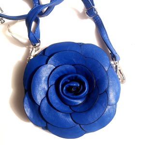 Geantă din piele ecologică cu trandafir 3D - bleumarin